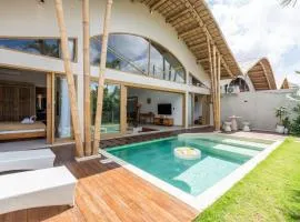 Louisa - 2BR Private Pool Villa in Kerobokan