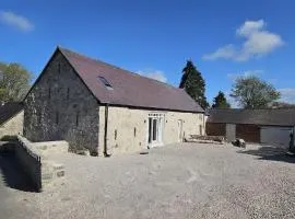 Famau View Farm- Stunning countryside location