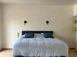 RS10 One-Bedroom Apartment