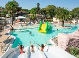 ZEcamping 3 étoiles avec parc aquatique - 3km des plages