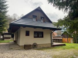 Chata za potokom, rumah kotej di Terchov&aacute;