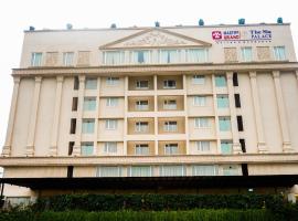 Mastiff Grand The Sia Palace Suites & Banquets, Khopoli, Near Imagica, five-star hotel in Khopoli