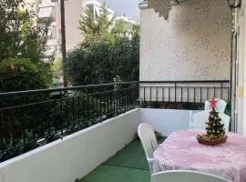 Maria Cozy Getaway in Glyfada
