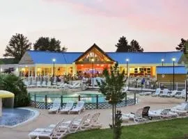 ZEcamping 5 étoiles espace avec piscine chauffée animations et restaurant