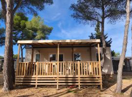 Bungalow proche mer CARRY LE ROUET: Carry-le-Rouet şehrinde bir otel