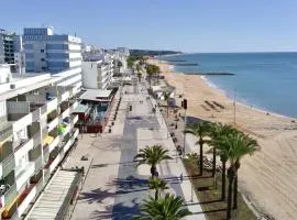 Quarteira Central 3 by Homing