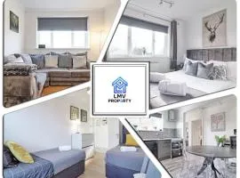 Lavish Rayleigh Apartment - LMV Property