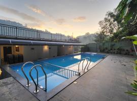 Rosa Mystica Hotels & Resorts, hotel in Anachal