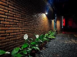 Moon Ratanak, hotel v destinaci Banlung