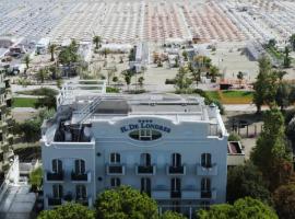 Hotel De Londres, ξενοδοχείο με σπα στο Ρίμινι