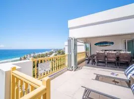 S3nsational Paros-Luxury steps away from the beach