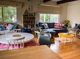 Kywong Beach Cottage - cosy beach escape