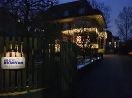 麦克斯航空别墅&公寓旅馆