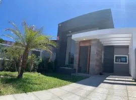 Casa a 100 metros do mar