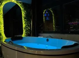 Mirante Experience SP - Banheira com Hidro e TV 70 - Luxo, Conforto e Vista Incrível no Centro De São Paulo