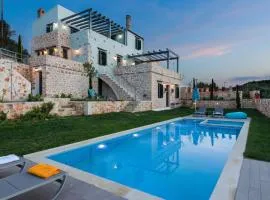 Ferienhaus In Achlades Mit Privatem Pool