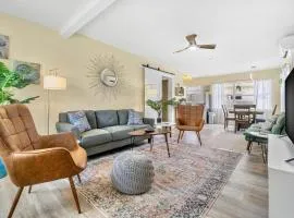 Covare #5 - Walk to St Pete Beach & Restaurants!