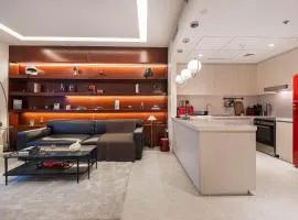 The F1 Scene Designer Apartment With120 Inch