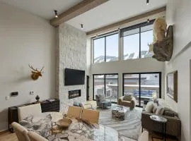 Jackson Hole - Arts District West #301