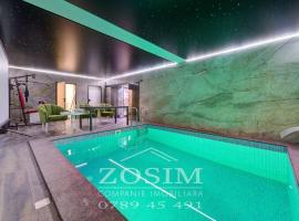 Bazin interior 3 dormitoare Cricova, hotel in Cricova