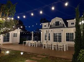 Samonrada Khao Yai Homestay، فندق في Pak Chong