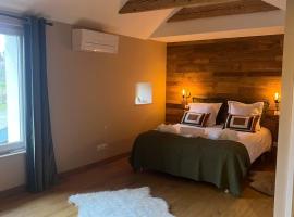 La Cure Vosgienne, hôtel à Champdray