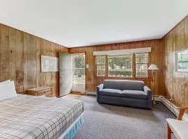 King Birch Lake Home, Unit 2