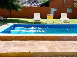 Un Dia Mas casa quinta, Hotel in Santa Rosa