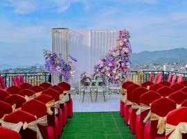 Holiday Inn Lampung Bukit Randu by IHG, hotel in Bandar Lampung