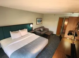 Wingate by Wyndham Cranberry