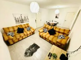 Amazing Space - 4 Bedroom