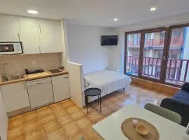 Kyra-Apartaments FronteraBL HUT2-6074