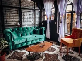 moody first floor apartment