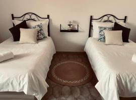 Apartamentos El Paso, hotel di Pedrera