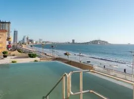 De lujo Con vista al mar en el Malecon