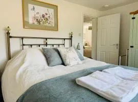 Wild Spa Cottage