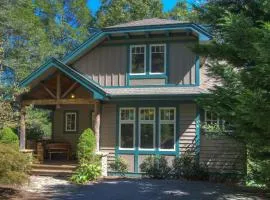 Bearfoot Lodge at Echota