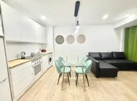 Renfe Villaverde Alto 01 AMCH