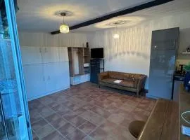 Studio with pool and quiet, non-shared garden