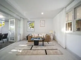 Stylish 4BR Family Home in Leafy Chapel Hill