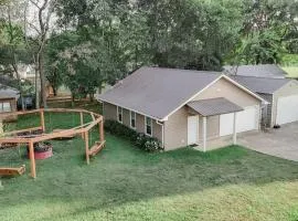 The Alabama Guest House