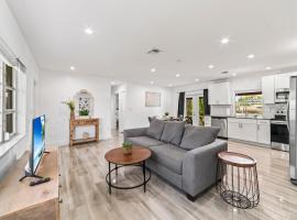 Lakeside Vacation Home, ξενοδοχείο σε Davie