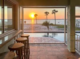 Canal-Front Gem with Dock! 4 Mi to Englewood Beach, hotel a Englewood