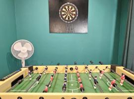 The Pond House, Hotel in Crawley