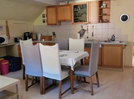 Fewo Alpenrose, khách sạn ở Nesselwängle