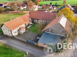 Historischer Hof, einladend für Mensch und Tier., ξενοδοχείο σε Schenklengsfeld