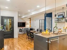 Modern City Luxury Near Manhattan, Parking Space