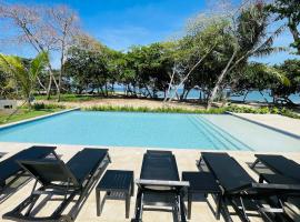 Garden View Condo 222 Marien Beach Resort Pool Access, Hotel in Puerto Plata
