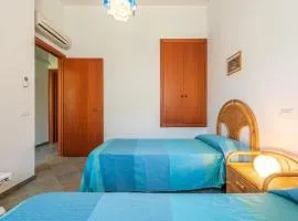 Haus Mit Panoramablick In Chia In Natürlicher Umgebung