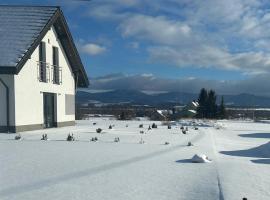 Osada Zdrojowa u Martyny, hotel i Długopole Dolne